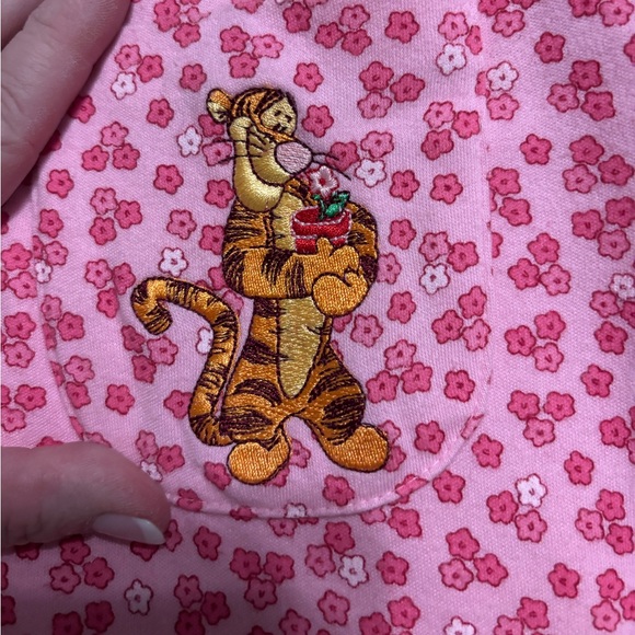 Disney Tiger Pink Floral Patterned Nightgown - Picture 1 of 10